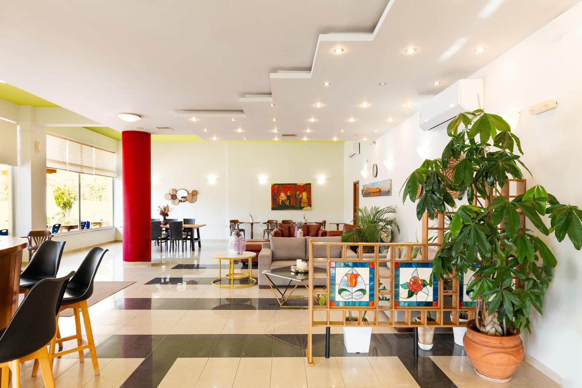 Pegasus Hotel Stalós Екстериор снимка