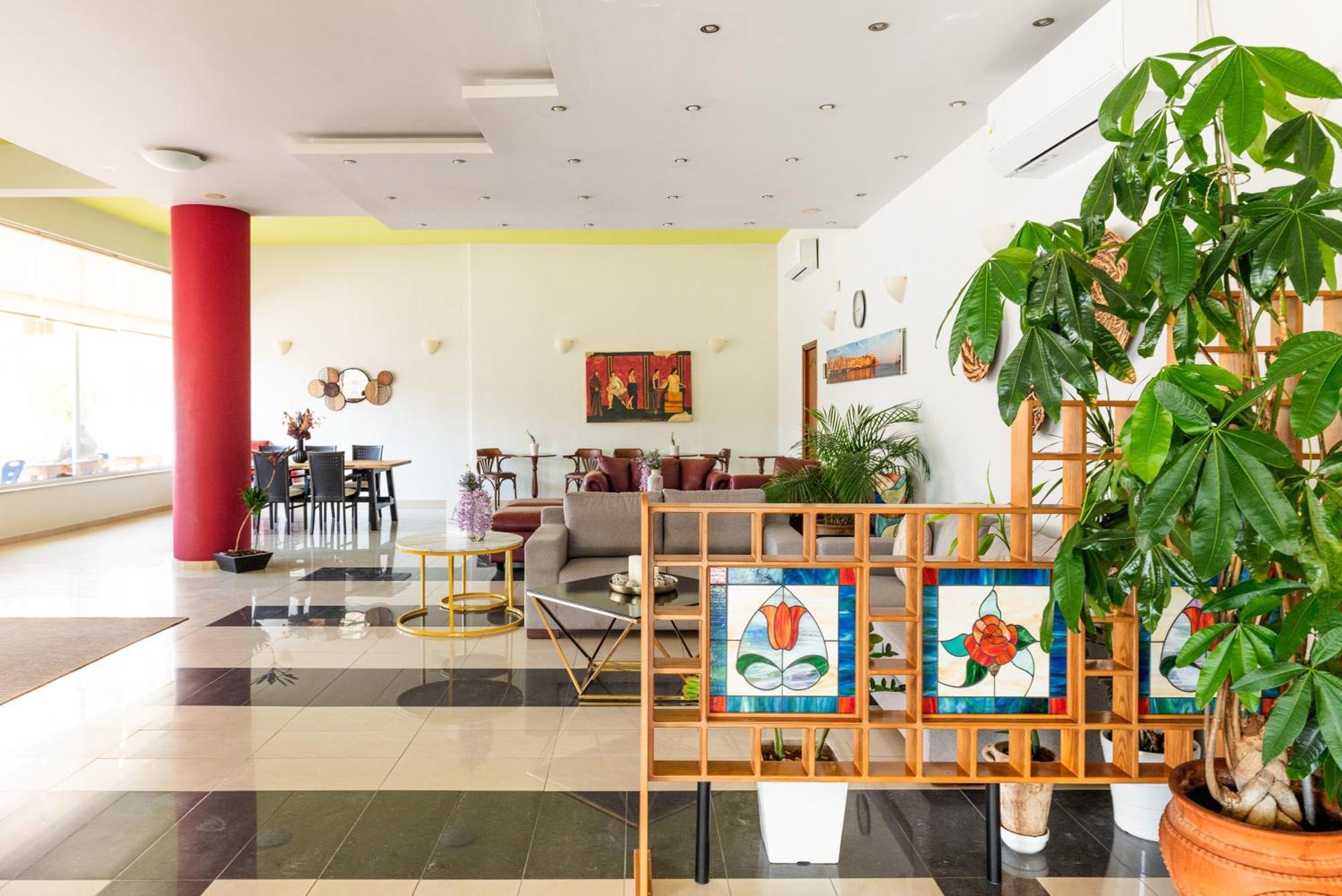 Pegasus Hotel Stalós Екстериор снимка