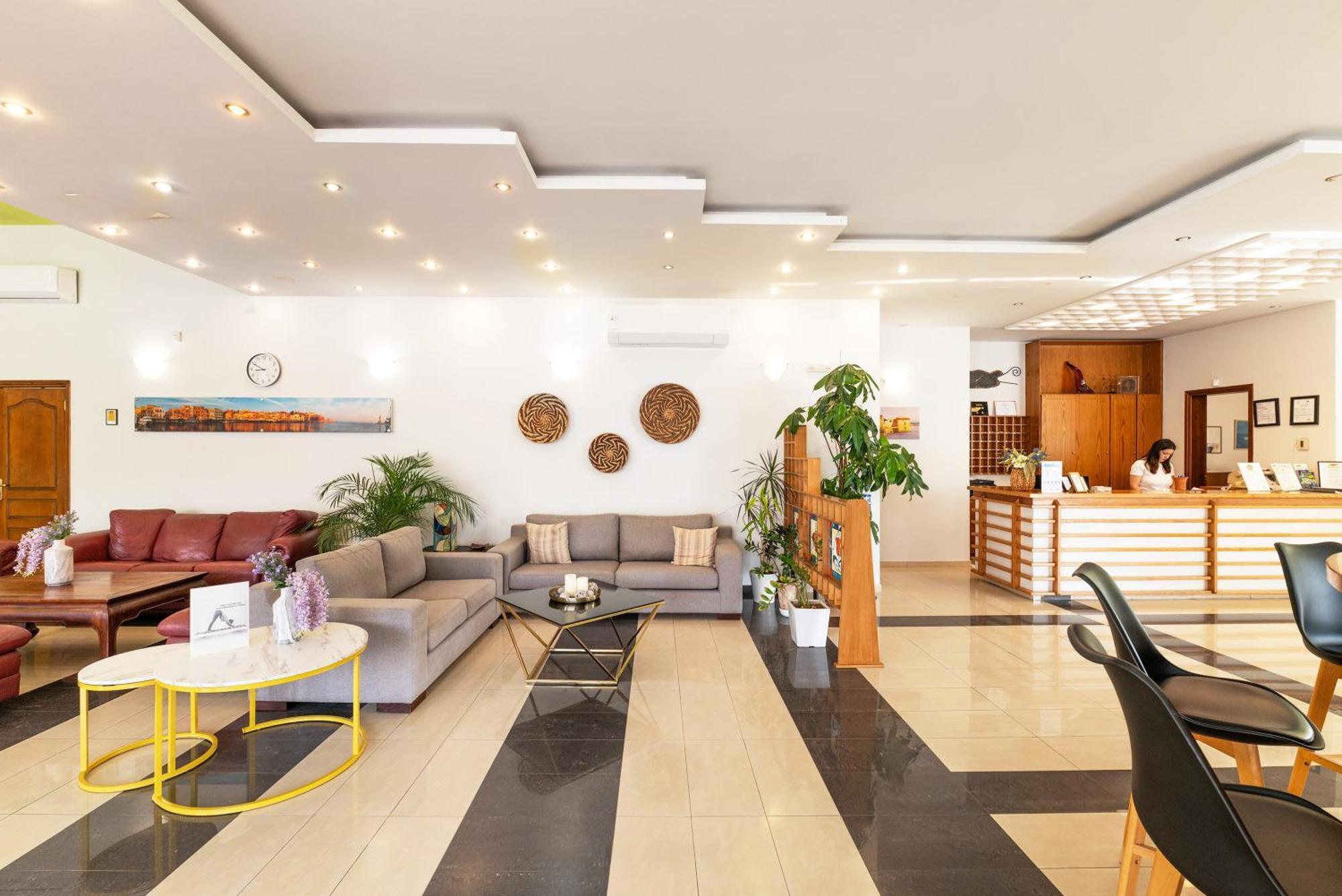 Pegasus Hotel Stalós Екстериор снимка