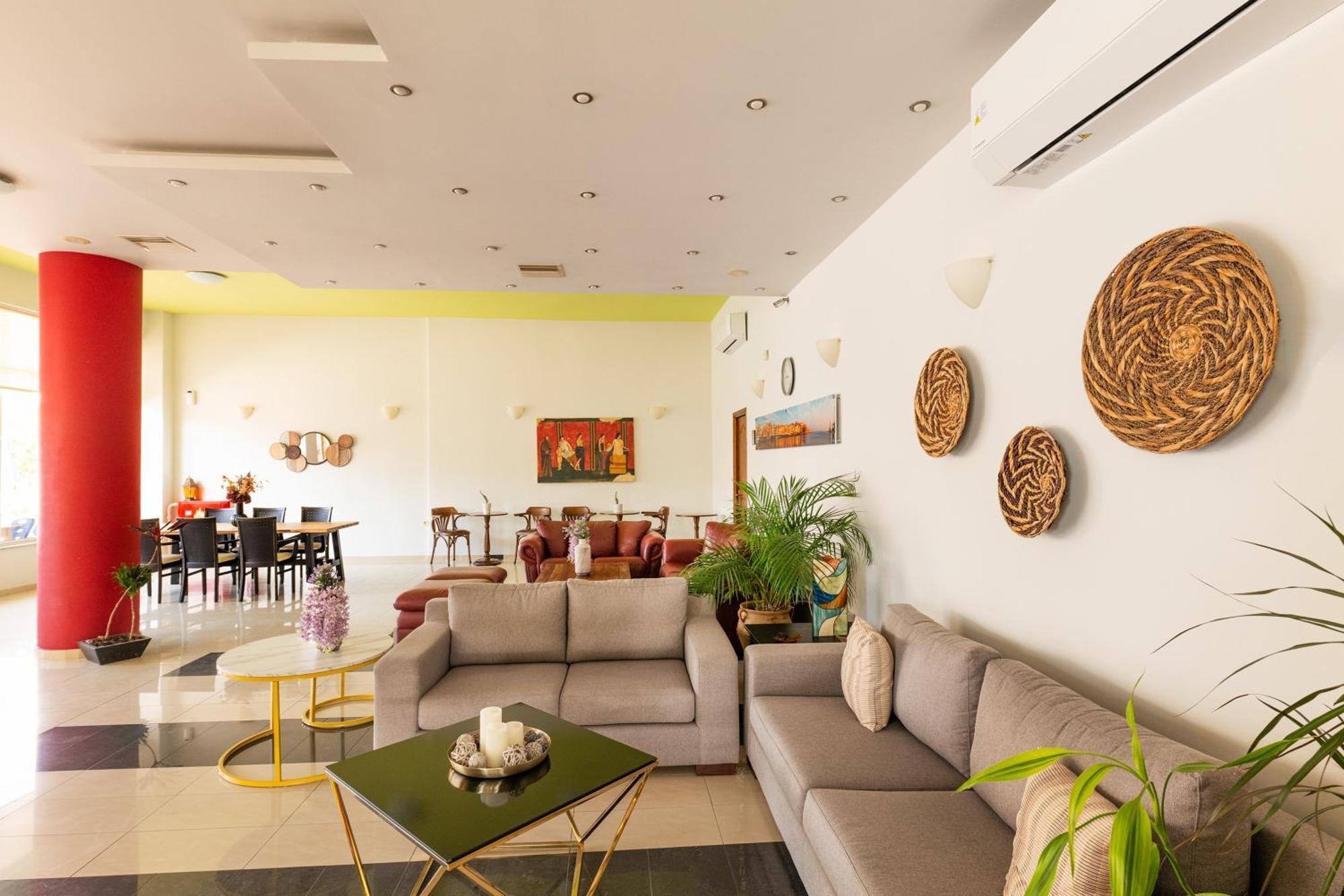 Pegasus Hotel Stalós Екстериор снимка